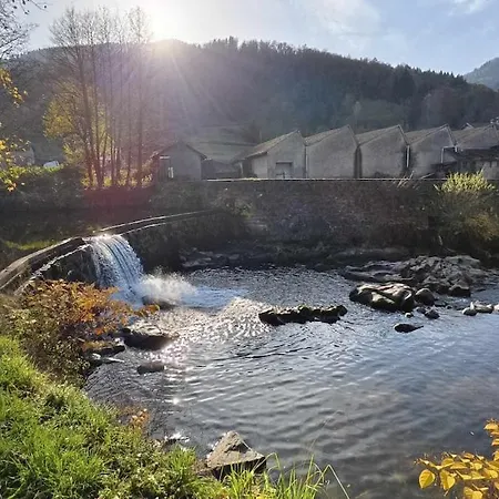 Balneo Vue Sur Cascade *
