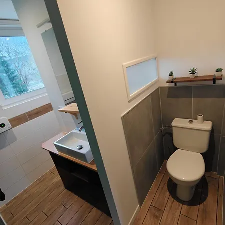 Balneo Vue Sur Cascade Apartment